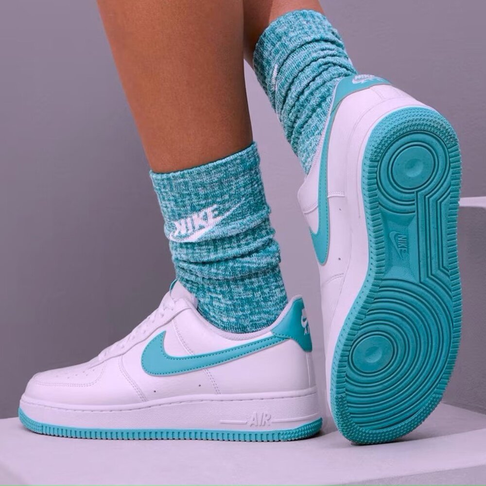 *NIB* Nike Women’s Air Force 1 Low '07 Next Nature Sneaker - Size 7 M